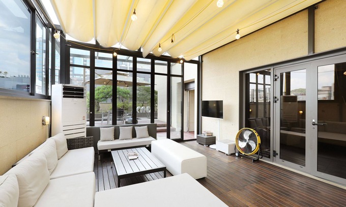 Seohyeon-dong Hotel | Bundang (Seohyeon) Business Hotel Kind-KYND
