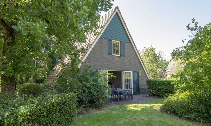 Municipality of Oosterhout House | Bungalow near Breda & De Biesbosch Park