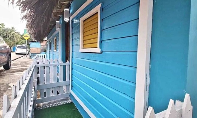 La Cienaga House | Bungalow-type house on the edge of the beach, ideal for families!