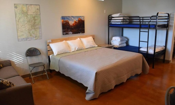 La Verkin House | Bunkhouse 4B With 3 Beds