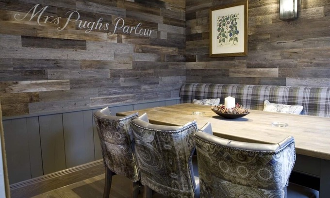 Burlton Hotel | Burlton Inn
