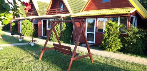 Rusinowo Cabin | Bursztynowe domki