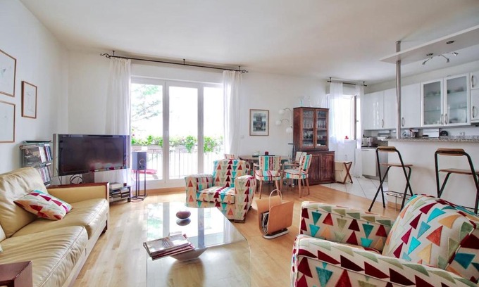 13th Arrondissement Apartment | Butte aux Cailles - Place d'Italie