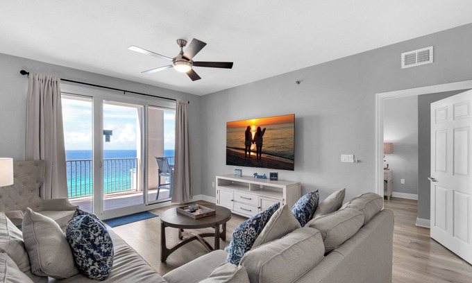 Seaspray Condo | ⭐By Beach in Seascape-Gulf Views-2 Pools + Kids Fountain-2BR Ariel Dunes I 2002