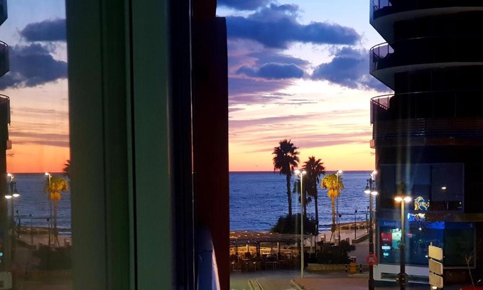 Calpe City Center Apartment | By the beach