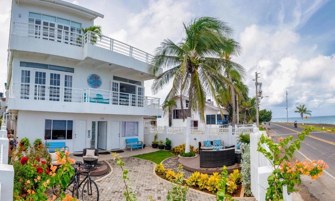 San Andres Bed & Breakfast | By The Sea Guest House