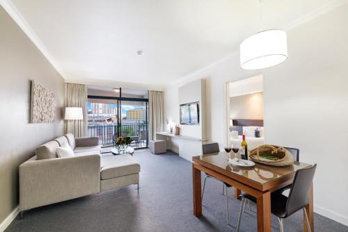 Darwin City Centre Apartment | By the Water Resort Style Lifestyle with Pool