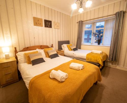 Chesterfield House | Byron House