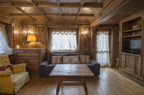 San Vito di Cadore Apartment | Cá Enrosadira Piano Secondo