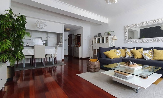Maria Auxiliadora Apartment | Céntrico Apartamento en Vigo con Garaje
