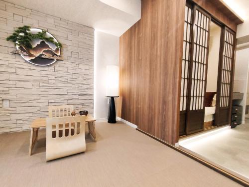 Takadanobaba Apartment | C2 Shinjuku JR St 8 mins 2 bedrooms and 1 living room Max 5P Direct to Shinjuku Ueno Ginza Shibuya Ikebukuro Yoyogi Shinagawa 新宿区 高田马场车站8分钟 两室一厅 最大5人