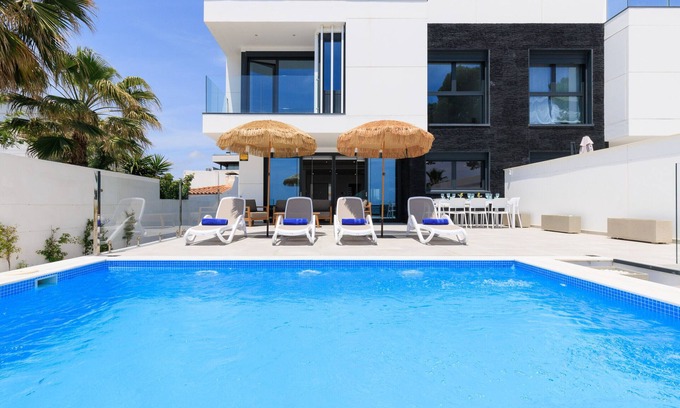 Vilafortuny Villa | C409-209 VILLA PORTOFINO