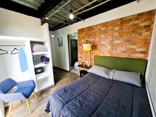 Ciudad Lopez Mateos Apartment | C46 STUDIOS at ITESM CEM Families Tourists & Travelers Choice Foreign Students Companies Executives WELCOME! 10min Izcalli-15min Esmeralda-20min Sátelite-25min AIFA