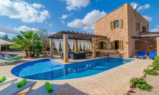Campos Villa | Ca Na Carme