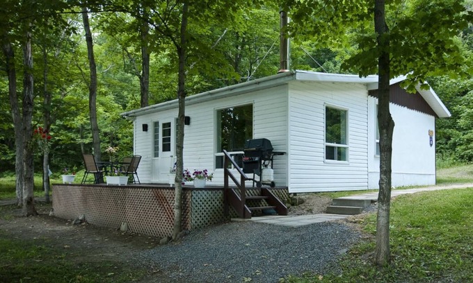 St-Francois-de-l'Ile-d'Orleans Ski Chalet | Le Chalet Minigo