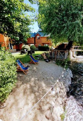 Lanin National Park Apartment | cabaña junto al arroyo