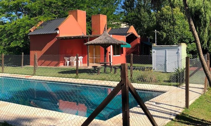 Chascomus Hotel | Cabañas La Viña