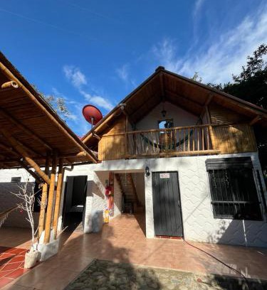Paicol Hotel | Cabañas Monteleón Paicol- Huila