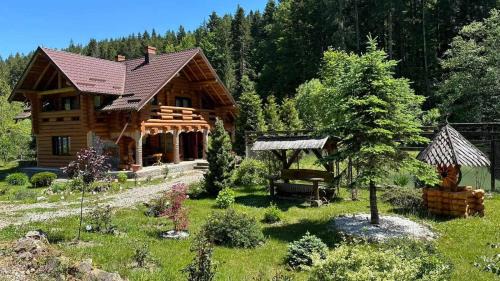 Stulpicani Cabin | Cabana Perla Muncelului