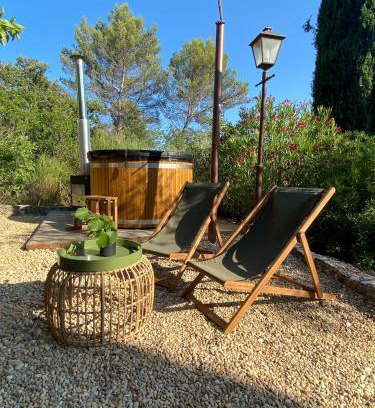 Le Beausset House | Cabanon Tihou bain nordique privatif piscine havre de paix