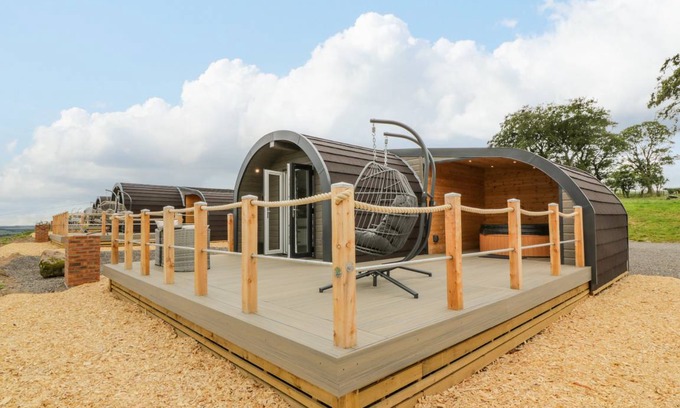 Lochmaben Cottage | Cabin ∙ 1 bedroom ∙ 4 guests