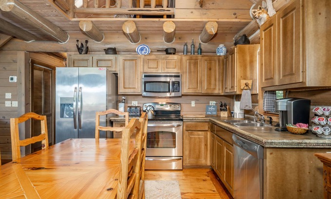 Bixby House | Cabin and Cottage on 140 Gated Acres | Stocked Lakes, Firepit, Playground, Hike