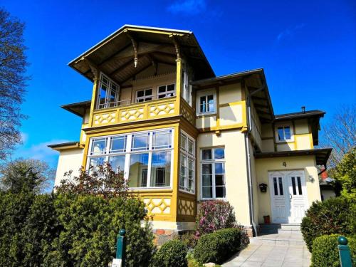 Heringsdorf House | Cabin Comfortable holiday residence