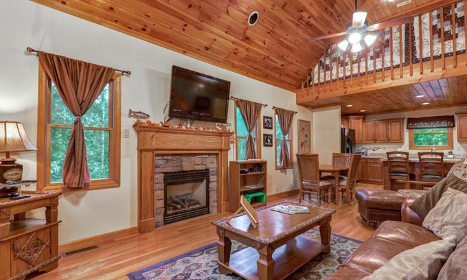 Townsend House | Cabin Fever