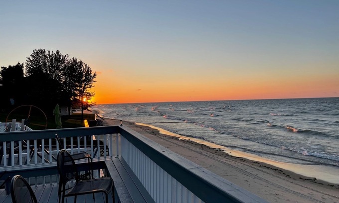Caseville Cabin | Cabin Love: Wooded Seclusion-Private Sub Beach just a 5 - 6 min stroll away!