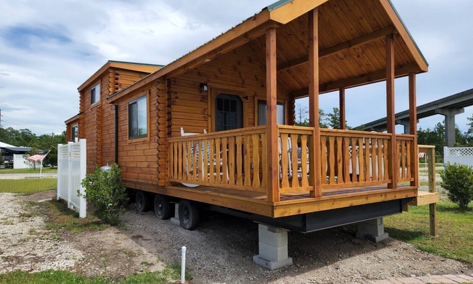 Core Creek Cabin | Cabin: Lower Winter prices! Snowbirds Welcome! Bring your boat for fall fishing