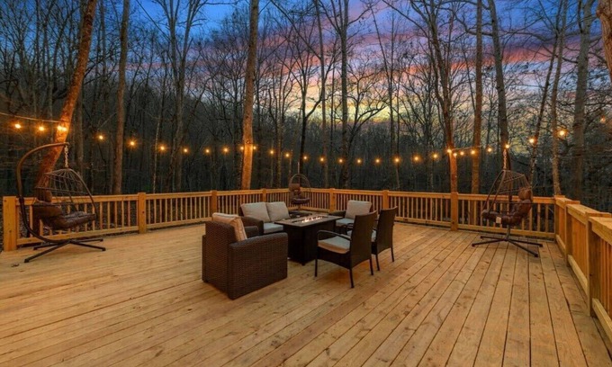 Morganton Cabin | *Cabin*Wellness Retreat|HotTub|Game Room|Fire pit
