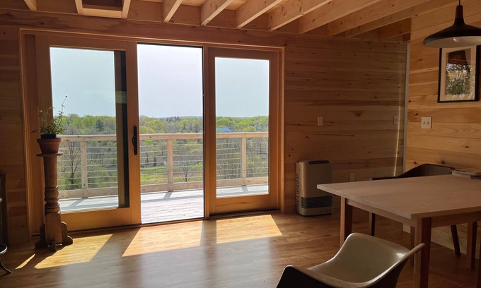 Rockland Cabin | Cabin with a View