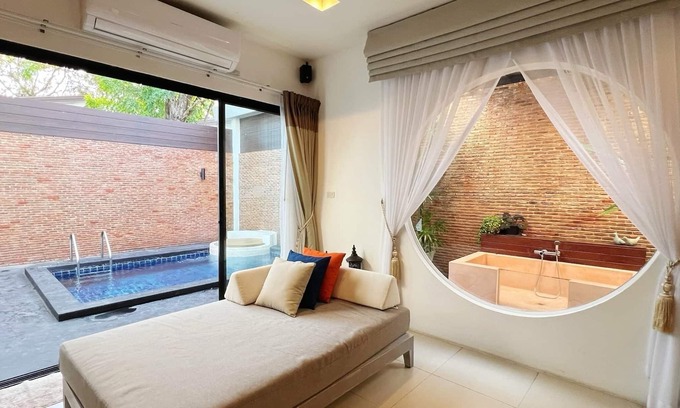 Hua Hin Villa | Cae Villa