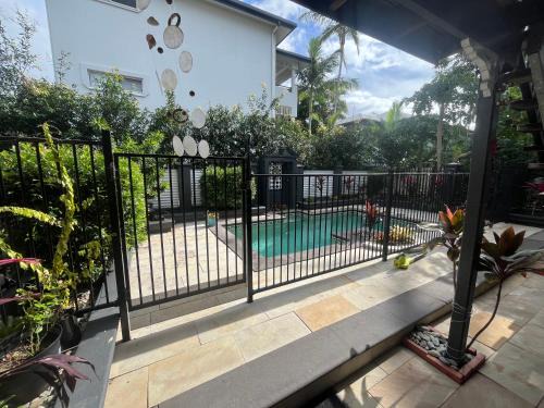 Cairns North Apartment | Cairns Exclusive Paradise Home