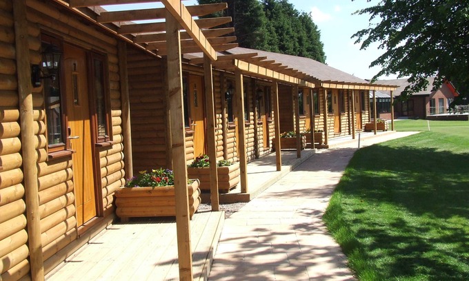 Walsall Hotel | Calderfields Golf & Country Club