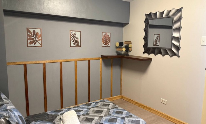 Highway Hills Apartment | Califnia Gardens Square