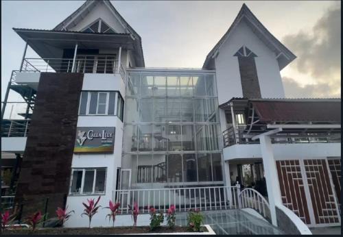 Kodaikanal Hotel | Calla Lily By The Brook