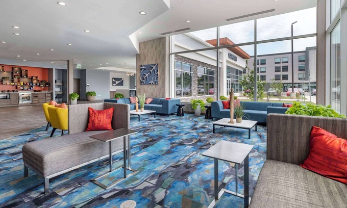 Larkwood Hotel | Cambria Hotel Nashville Airport