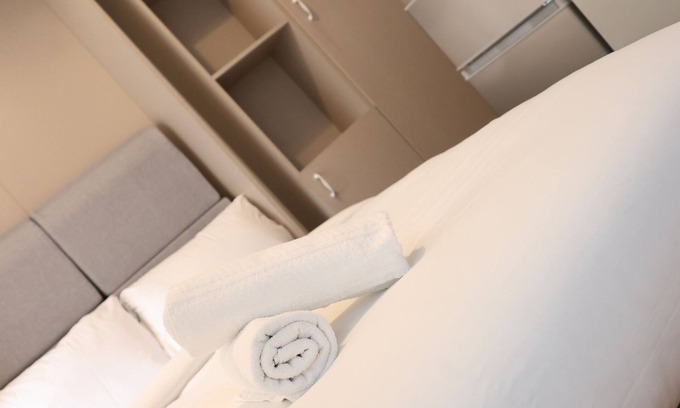 Kentish Town Apartment | Camden Cosy Studio