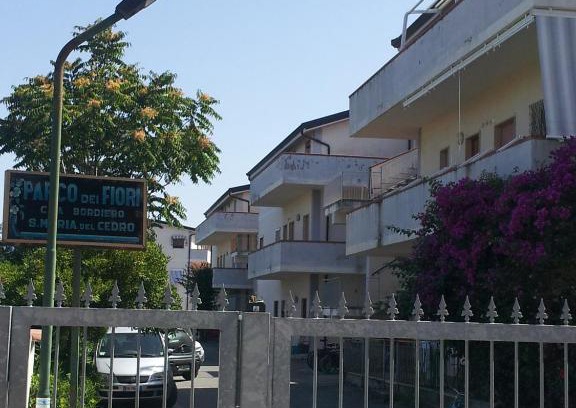Santa Maria del Cedro Apartment | Camere da Franco