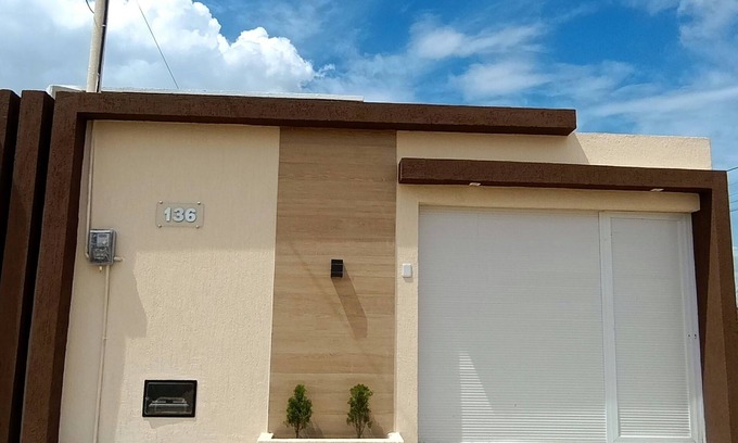 Camocim House | Camocim Holiday Home 900 meters from the beach