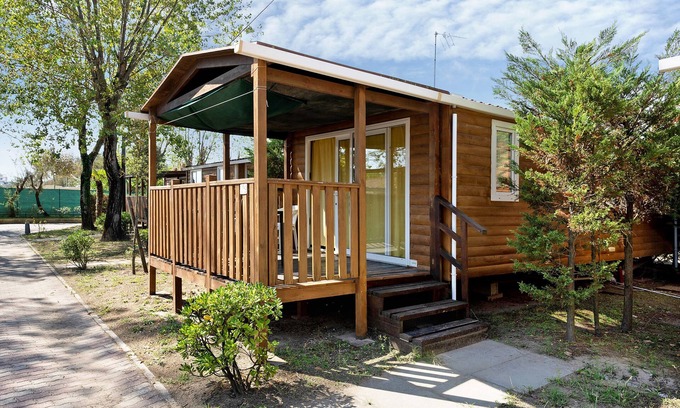 Chioggia RV Rental | Camping "Camping Grande Italia Vulcano 5" with Sea View