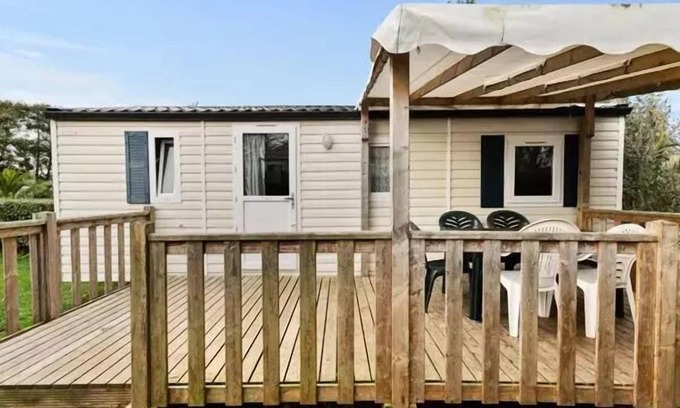 Saint Martial Entraygues House | Camping Château du Gibanel* - Comfort XL 3-room mobile home 4 adults + 2 children