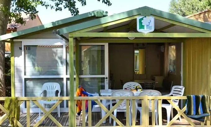 Saint-Cyprien Plage Ski Chalet | Camping Le Soleil de la Méditerranée * - Chalet Comfort 3 rooms 4 adults + 2 children - TV