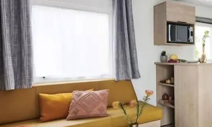 Saint-Maximin House | Campsite Le Pré des Moines * - Mobile home ACANTHE + 2 bedrooms 2 to 6 people - 2 people included in the price