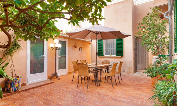 Plaza de Toros Villa | Can Duran - located in Palma city centre