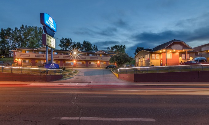 Southwest Calgary Hotel | Canadas Best Value Inn Calgary Chinook Station