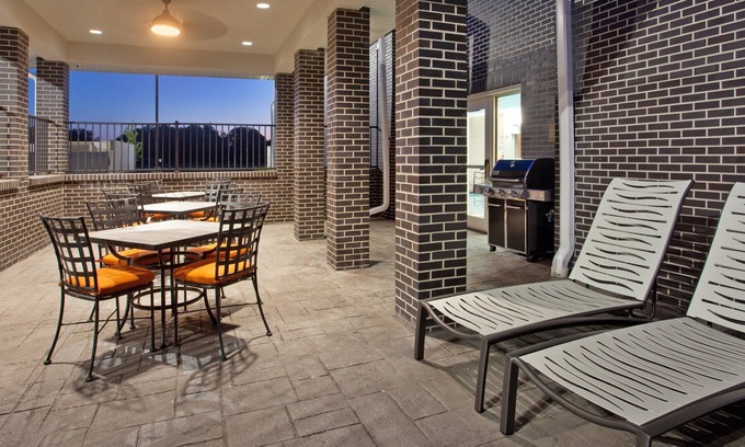 Grand Island Hotel | Candlewood Suites Grand Island by IHG