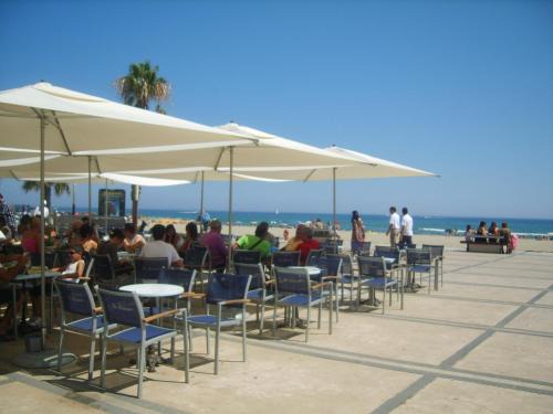 Mediterranee Apartment | CANET Plage appartement vue latérale mer, 1 chambre , WIFI, climatisation, parking sécurisé couvert