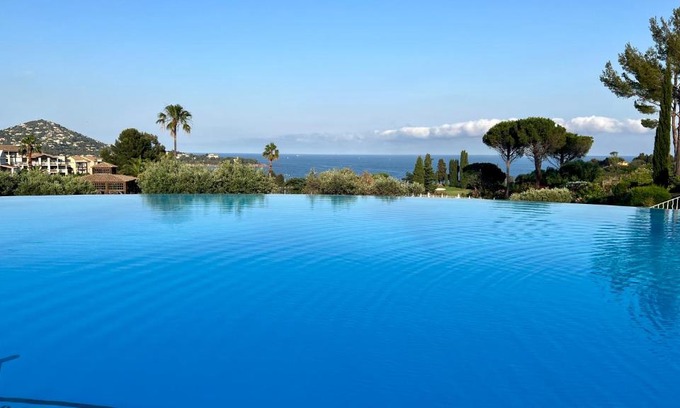 Cap Esterel Apartment | CAP ESTEREL Allée des Fleurs - Appartement CLIMATISE 5 personnes vue mer